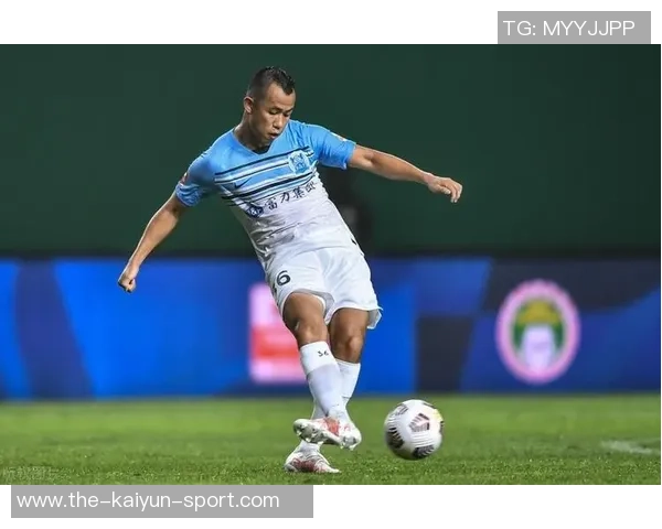 博雷戈称赞奎因沉稳表现认为年轻球员展现出成熟选择