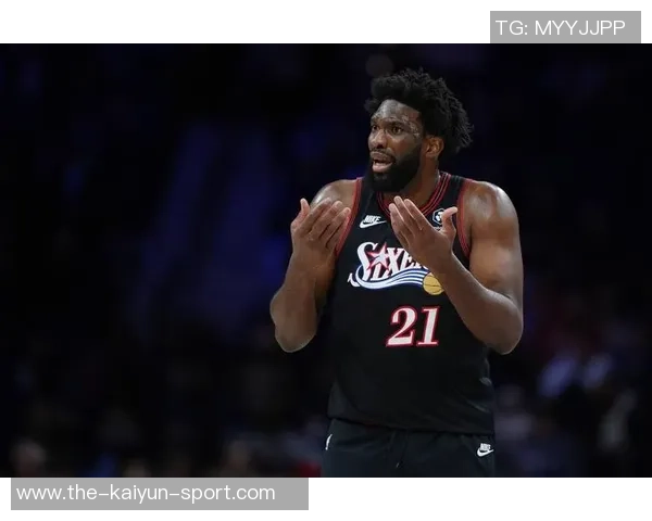 恩比德半场表现出色6投8中斩获17分5篮板正负值高达17 恩比德半场表现出色6投8中斩获17分5篮板正负值高达17